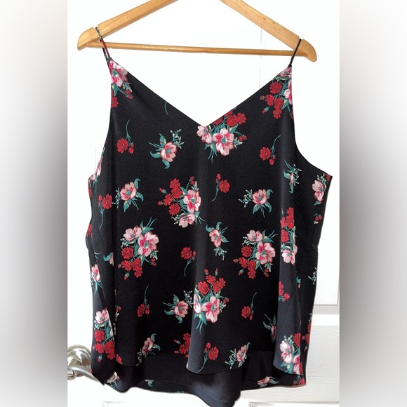 Express Floral Black and Red Sleeveless Camisole XL - Picture 3 of 3